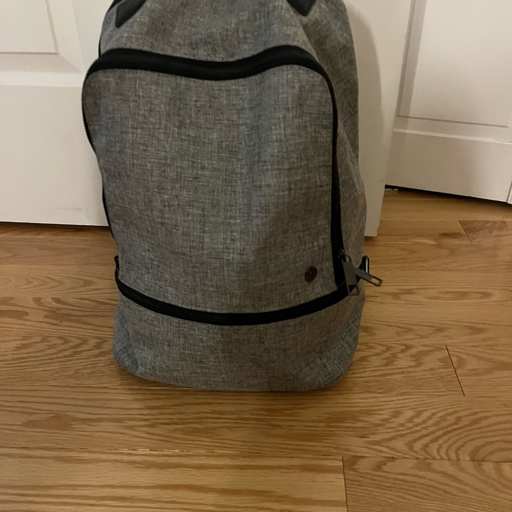 lululemon backpack 🎒